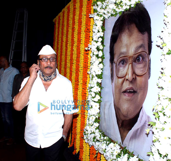 photos celebs attend viju khotes prayer meet 2