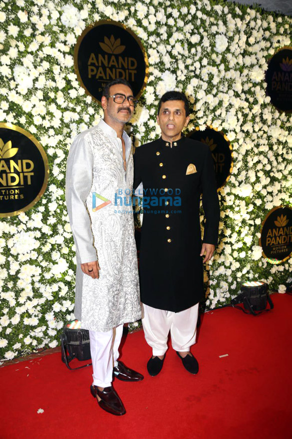 photos celebs grace anand pandits diwali bash 3