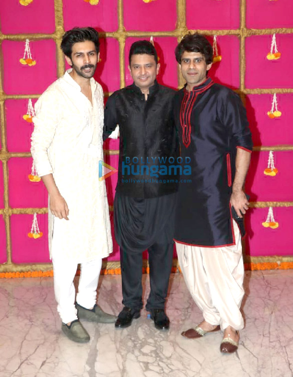photos celebs grace krishan kumars diwali bash 35