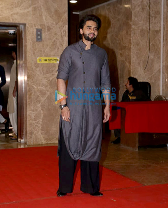 photos celebs grace ramesh s tauranis diwali bash 18