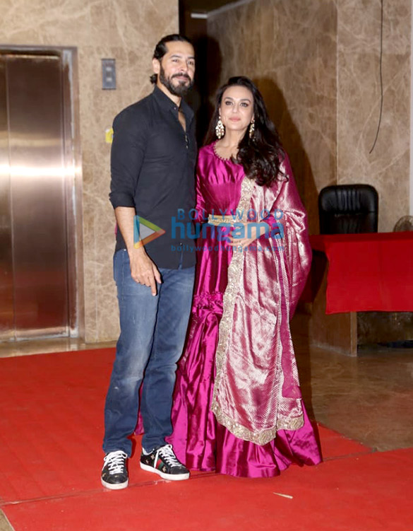 photos celebs grace ramesh s tauranis diwali bash 3