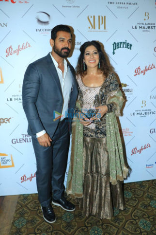 Photos: Celebs grace the 7th edition of designer Maheka Mirpuri’s fundraiser for cancer patients of Tata Memorial hospital