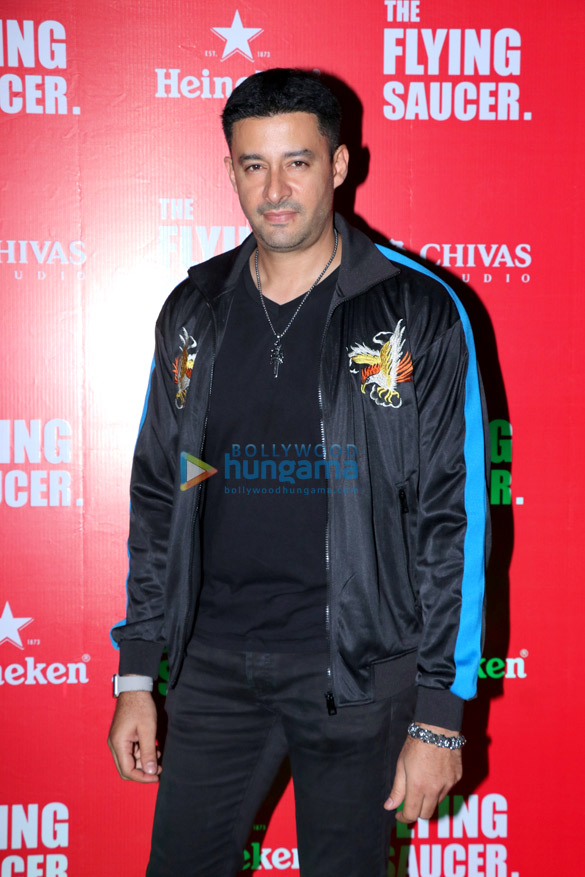 photos celebs grace the launch of the flying saucer cafe 10