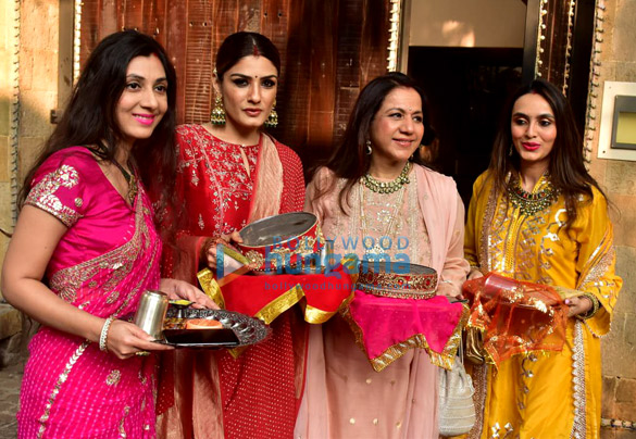 photos celebs snapped celebrating karwa chauth 5
