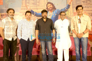 Photos: Chiranjeevi and Ravi Kishan grace the success meet of ‘Syeraa Narasimha Reddy’