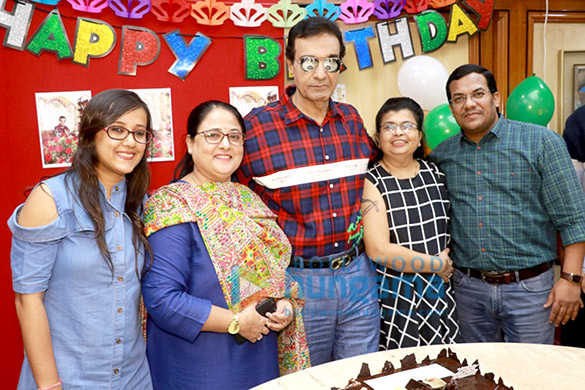 photos dheeraj kumar snapped during birthday celebrations 6