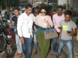 Photos: Kangana Ranaut spotted at Hair Masters salon in Khar