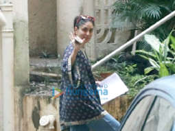 Photos: Kareena Kapoor Khan spotted at Aamir Khan’s house