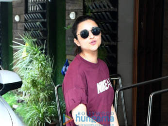 Photos: Parineeti Chopra spotted at Khar gymkhana