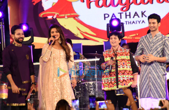 Photos: Priyanka Chopra Jonas, Rajkummar Rao and Mouni Roy grace Falguni Pathak’s garba event Photos: Priyanka Chopra Jonas, Rajkummar Rao and Mouni Roy grace Falguni Pathak’s garba event
