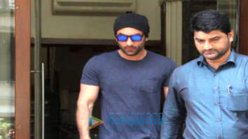 Photos: Ranbir Kapoor spotted at clinic in Bandra