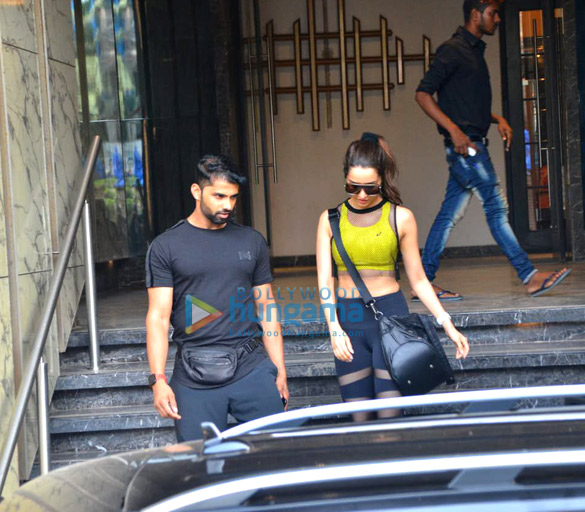 photos shraddha kapoor spotted at the gym in juhu 4