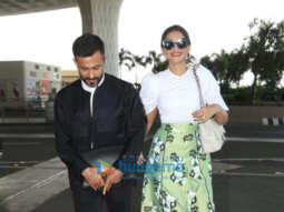Photos: Sonam Kapoor Ahuja and Anand Ahuja snapped at the airport
