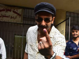 Ranveer Singh spotted casting his vote in Bandra