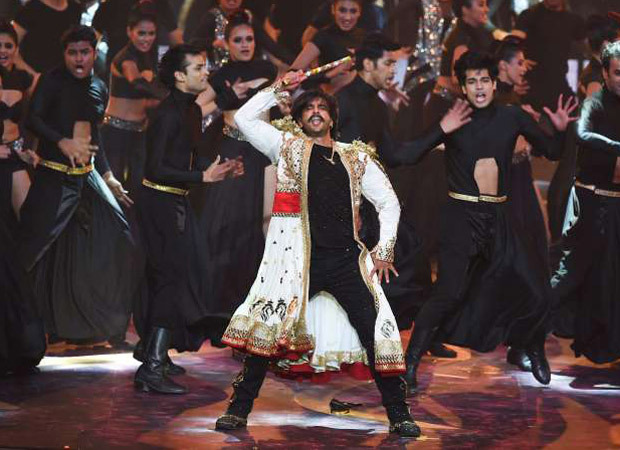 WATCH: Ranveer Singh gives a glimpse of super energetic IIFA 2019 prep