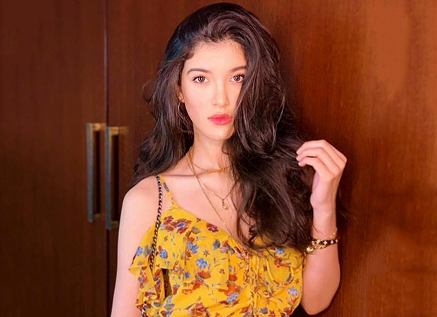 Watch: Sanjay Kapoor's daughter Shanaya's belly dance video is breaking the internet