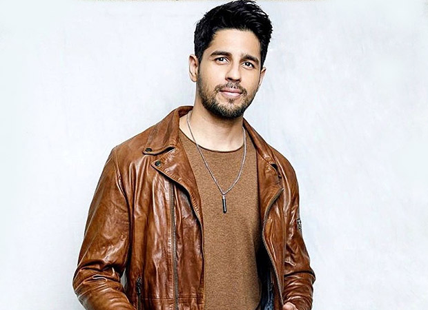 Mid-Week Motivation Sidharth Malhotra takes fitness up a notch driving his fans berserk!