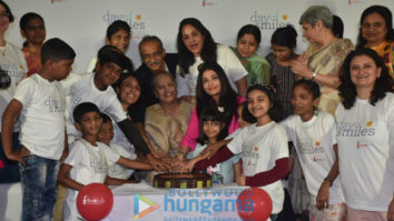 Photos: Aishwarya Rai Bachchan and her daughter Aaradhya Bachchan snapped at the SRCC Hospital event
