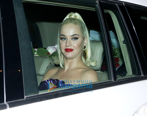 photos ananya panday kajol malaika arora and others attend karan johars house party 9
