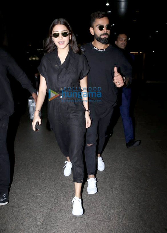 Photos: Anushka Sharma, Virat Kohli, Diana Penty and others snapped at the airport Photos: Anushka Sharma, Virat Kohli, Diana Penty and others snapped at the airport