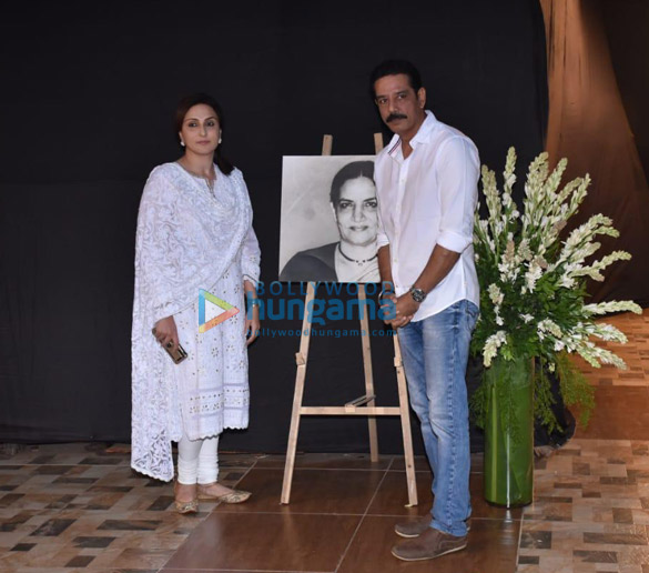 photos celebs attend the prayer meet for shabana azmis mother shaukat kaifi 119 10