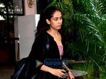Photos: Janhvi Kapoor, Amrita Arora and Mira Kapoor spotted at the gym