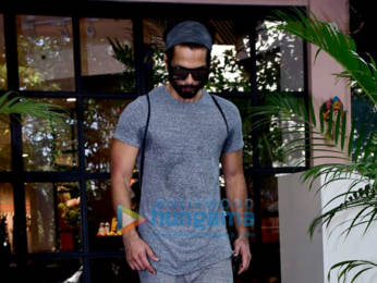 Photos: Janhvi Kapoor, Shahid Kapoor and Mira Kapoor spotted at gym in Bandra