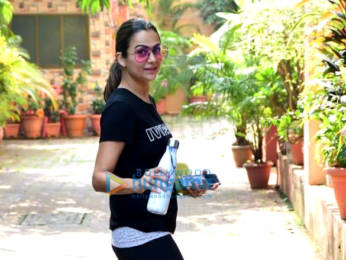 Photos: Malaika Arora, Amrita Arora and Seema Khan snapped at Diva Yoga Studio in Bandra