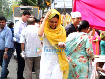 Photos: Rakul Preet Singh snapped a gurudwara