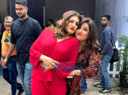 Photos: Raveena Tandon and Farah Khan snapped shooting for the show Backbenchers