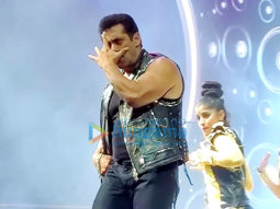 Photos: Salman Khan, Jacqueline Fernandez, Sonakshi Sinha and others perform at the Da-Bangg Tour Reloaded in Dubai