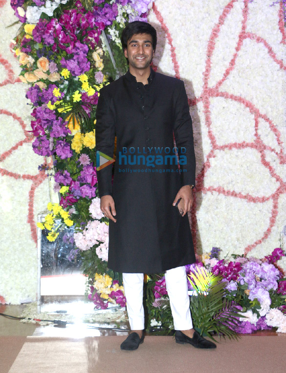 photos salman khan madhuri dixit abhishek bachchan anil kapoor and others attend sooraj barjatyas son devaansh barjatyas wedding reception 30