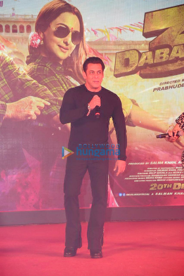 photos salman khan prabhu dheva warina hussain arbaaz khan and nikhil dwivedi grace the song launch of munna badnaam hua from their film dabangg 3 13