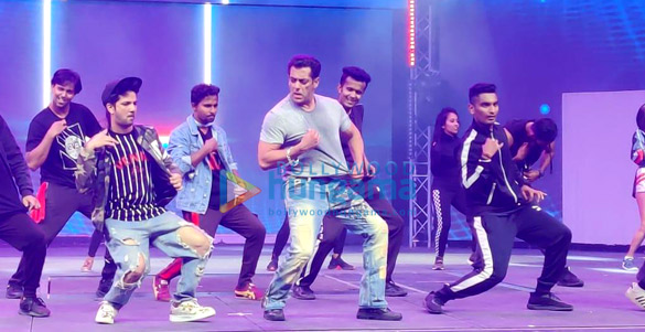 photos salman khan snapped during da bangg tour reloaded rehearsals in dubai 1