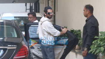 Photos: Shahid Kapoor snapped at Old Dharma office