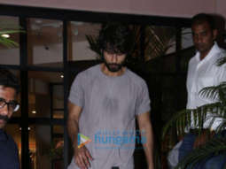 Photos: Shahid Kapoor snapped at the gym in Bandra