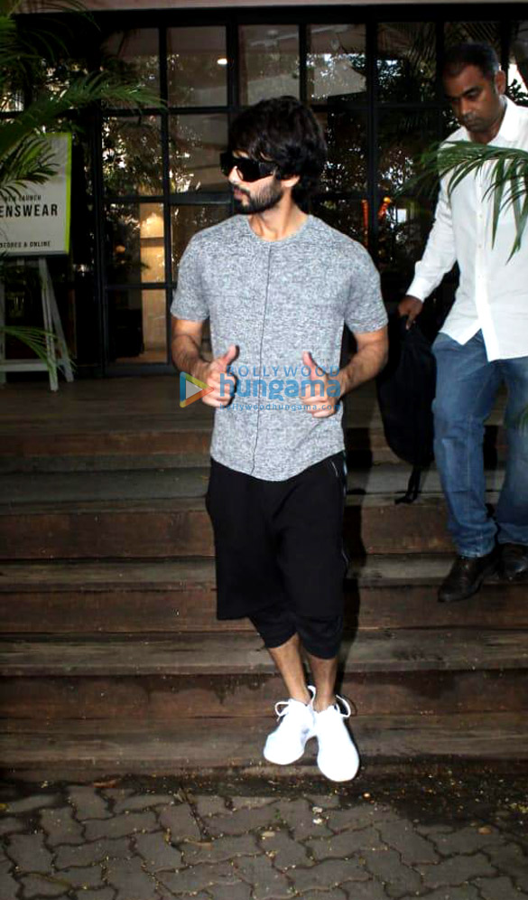 photos shahid kapoor spotted at antigravity gym in pali hill 3