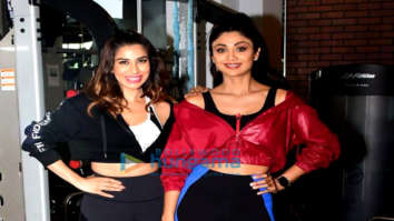 Photos: Shilpa Shetty and Sophie Choudry snapped on sets of the show ‘Work It Up’