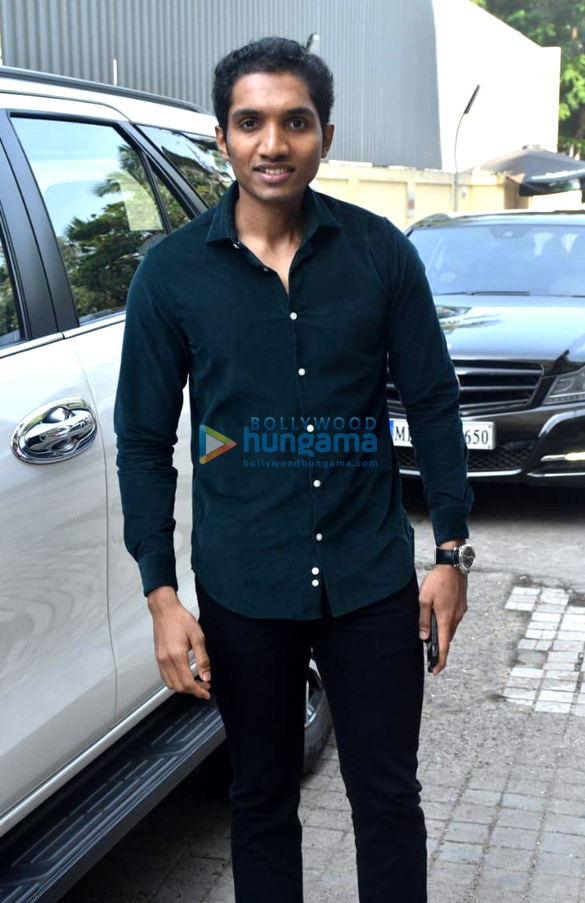 photos vardhan puri and shivaleeka oberoi grace the trailer launch of yeh saali aashiqui 5