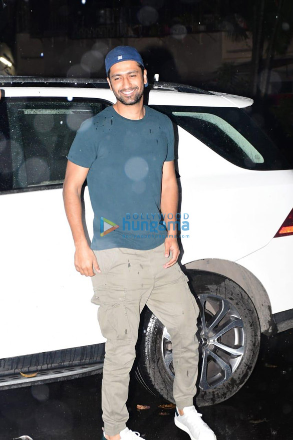 photos vicky kaushal and dhvani bhanushali spotted at the matrix office 2