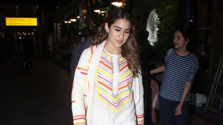 Sara Ali Khan Spotted at Airport Arrival
