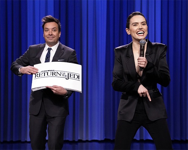 Star Wars: Rise Of Skywalker star Daisy Ridley weighs in baby Yoda, raps a recap of all Star Wars movies and it is INCREDIBLE Star Wars: Rise Of Skywalker star Daisy Ridley weighs in baby Yoda, raps a recap of all Star Wars movies and it is INCREDIBLE