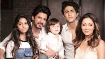 Shah Rukh Khan and Gauri Khan let the children take center stage in this family photo
