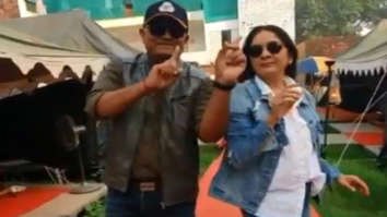 Watch: Neena Gupta and Gajraj Rao ace the #DontBeShy challenge