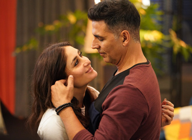 Akshay Kumar says Kareena Kapoor Khan is like wine, gets better with every year