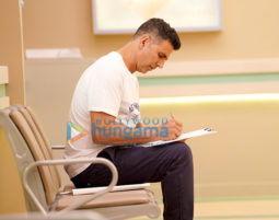 Movie Stills Of The Movie Good Newwz