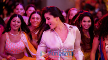 Movie Stills Of The Movie Good Newwz