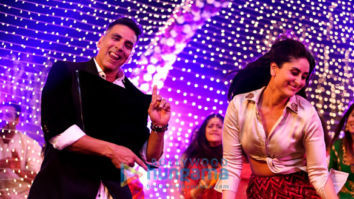 Movie Stills Of The Movie Good Newwz
