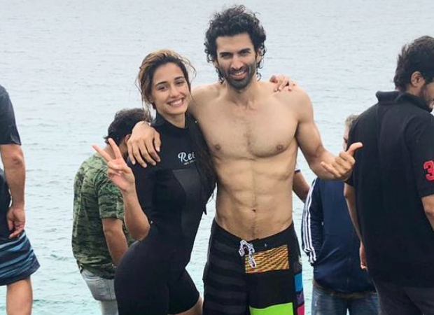 Malang stars Disha Patani & Aditya Roy Kapur to share a kiss during underwater sequence 