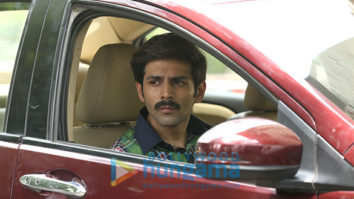 Movie Stills Of The Movie Pati Patni Aur Woh